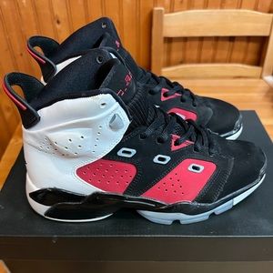 Nike Air Jordan 6-17-23 size 5.5 Youth